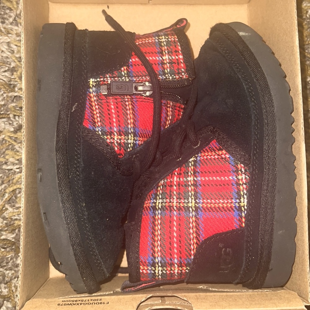 Plaid uggs